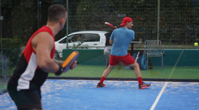  Add padel to your life and see the change you've been looking for.
